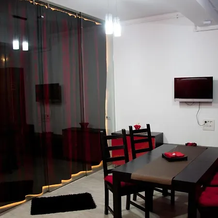 Sophia I & Ii * Mamaia